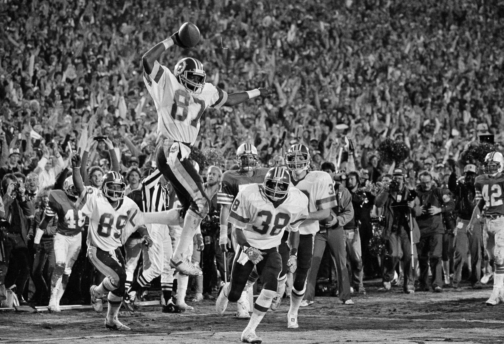 1983